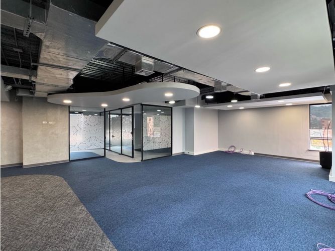 Oficina en arriendo en Patio Bonito, Medellín, 431 m² · foto 11 de 21