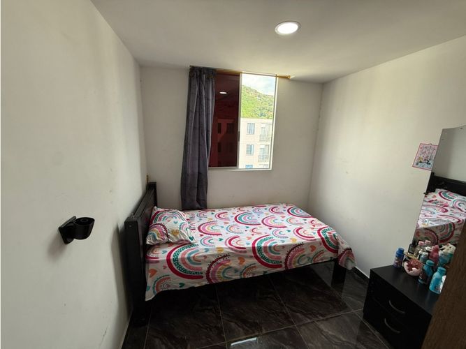 Apartamento de 3 alcobas en venta en La Buitrera, Yumbo, 46 m² · foto 20 de 24