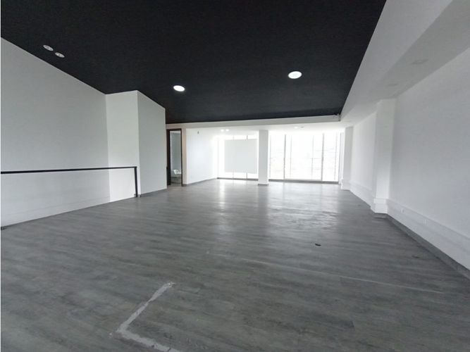 Local en venta en Salvador Allende Bajo, Armenia, 390 m² · foto 18 de 24