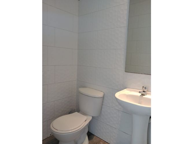 Local en venta en Salvador Allende Bajo, Armenia, 390 m² · foto 20 de 24