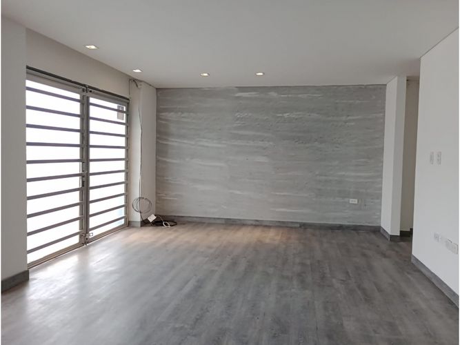 Local en venta en Salvador Allende Bajo, Armenia, 390 m² · foto 21 de 24