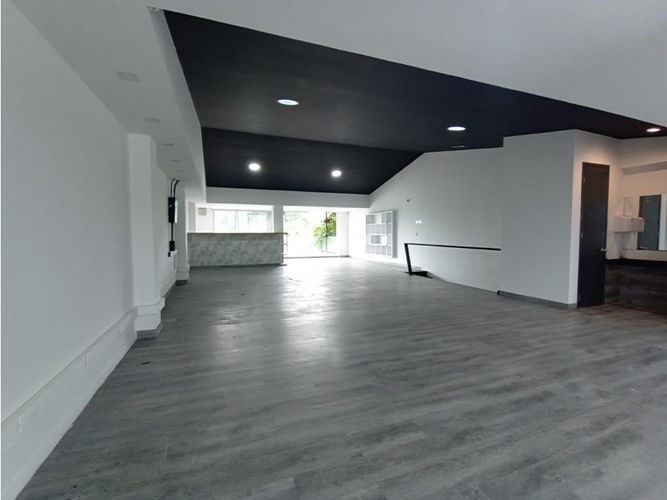 Local en venta en Salvador Allende Bajo, Armenia, 390 m² · foto 22 de 24