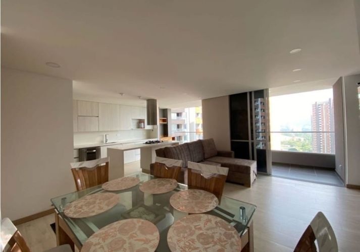 Apartamento en venta en Suramérica, Itagüí · foto 4 de 17