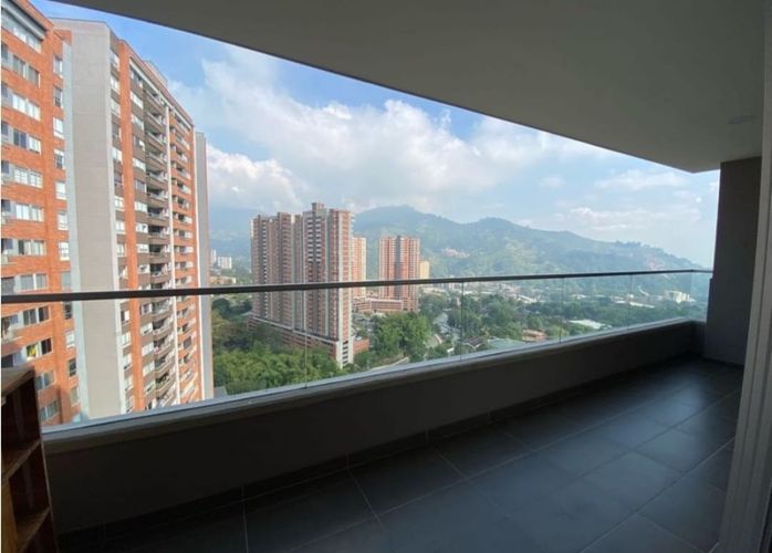 Apartamento en venta en Suramérica, Itagüí · foto 14 de 17