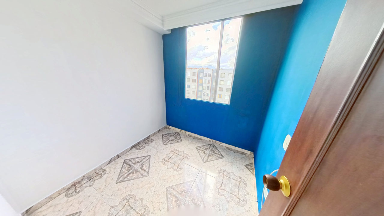Apartamento en venta en Ciudad Alsacia, Bogotá · foto 3 de 24