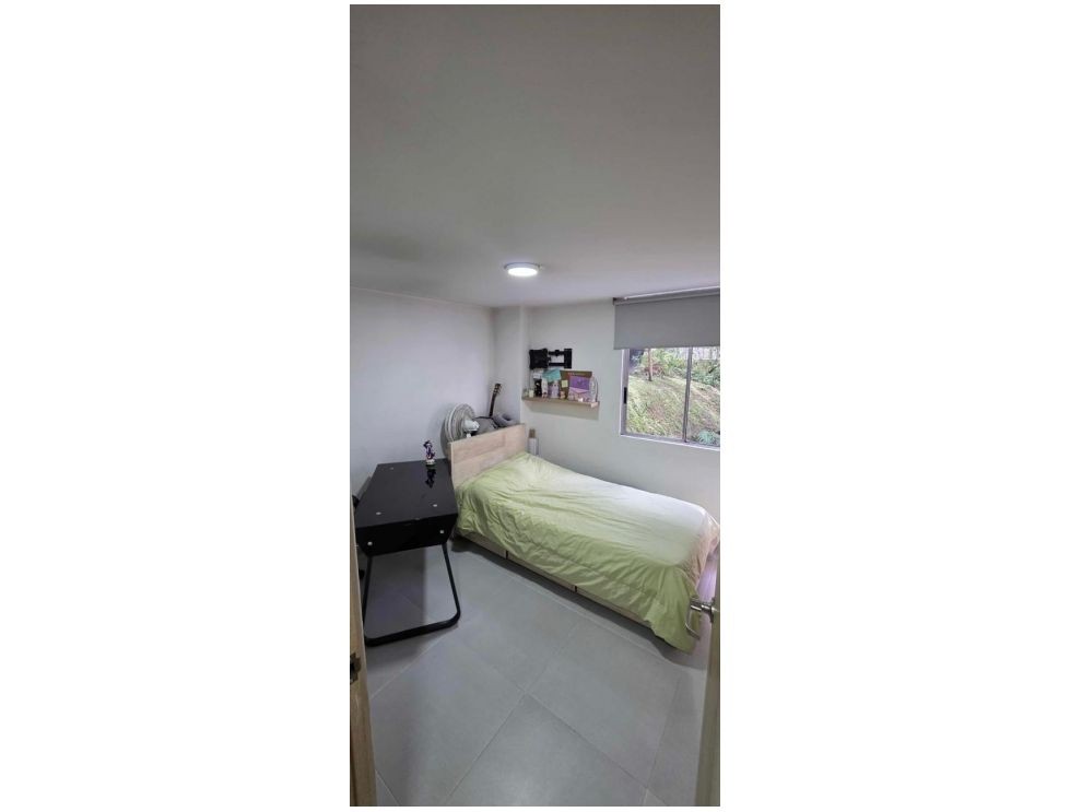 Apartamento en venta en Loma Del Indio, Medellín · foto 10 de 12
