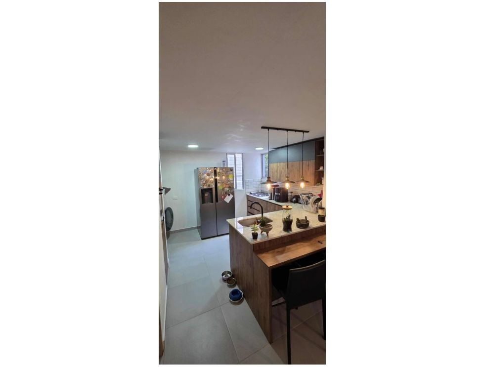 Apartamento en venta en Loma Del Indio, Medellín · foto 4 de 12