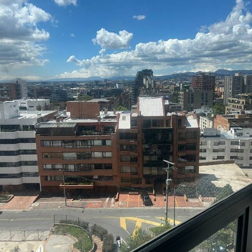Apartamento de 3 alcobas en venta en Los Rosales, Bogotá, 250 m² · foto 9 de 22
