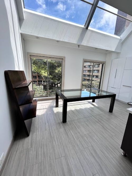 Apartamento de 3 alcobas en venta en Chicó Reservado, Bogotá, 255 m² · foto 5 de 24