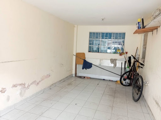Casa en venta en La Laguna Fontibon, Bogotá · foto 2 de 18
