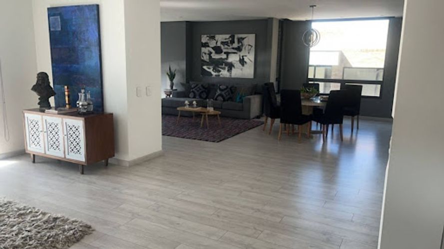 Apartamento de 3 alcobas en venta en Los Rosales, Bogotá, 250 m² · foto 12 de 22