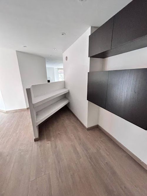 Apartamento de 3 alcobas en venta en Chicó Reservado, Bogotá, 255 m² · foto 9 de 24