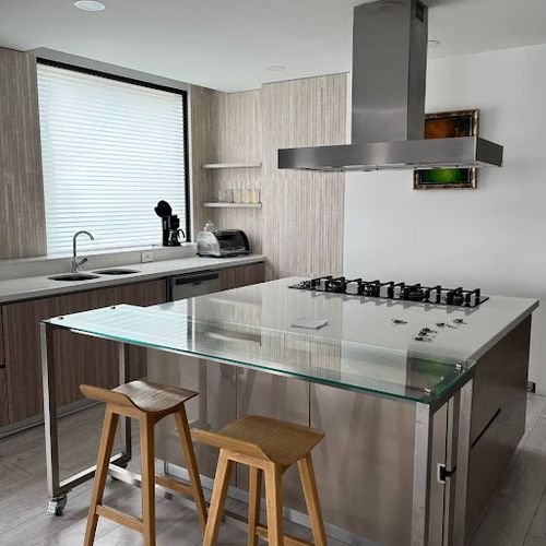 Apartamento de 3 alcobas en venta en Los Rosales, Bogotá, 250 m² · foto 16 de 22