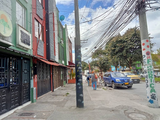 Casa en venta en Villas De Granada, Bogotá · foto 3 de 19