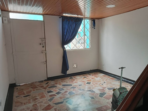 Casa en venta en Villas De Granada, Bogotá · foto 6 de 19