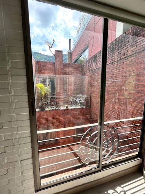 Apartamento de 3 alcobas en venta en Chicó Reservado, Bogotá, 255 m² · foto 20 de 24