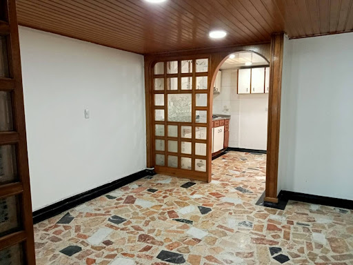 Casa en venta en Villas De Granada, Bogotá · foto 9 de 19