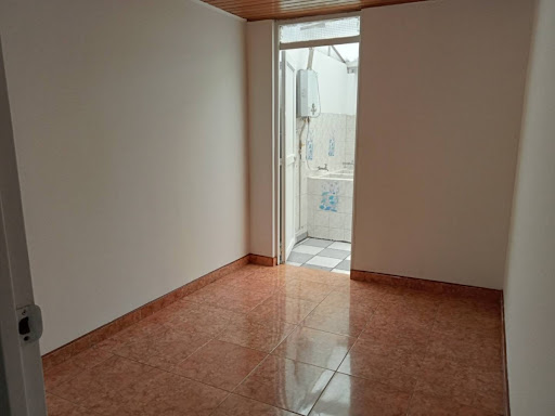 Casa en venta en Villas De Granada, Bogotá · foto 13 de 19