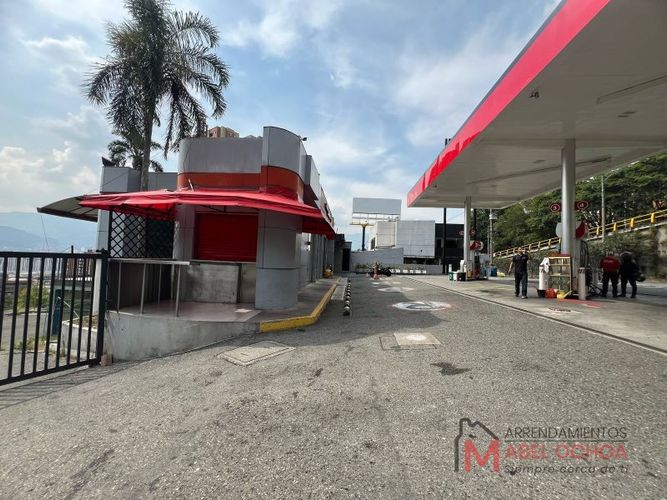Local en arriendo en Loma Del Indio, Medellín, 80 m² · foto 11 de 11
