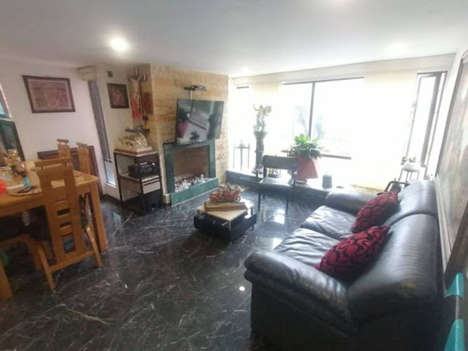 Apartamento de 4 alcobas en venta en Molinos Norte, Bogotá, 120 m² · foto 2 de 19