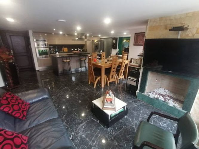 Apartamento de 4 alcobas en venta en Molinos Norte, Bogotá, 120 m² · foto 3 de 19