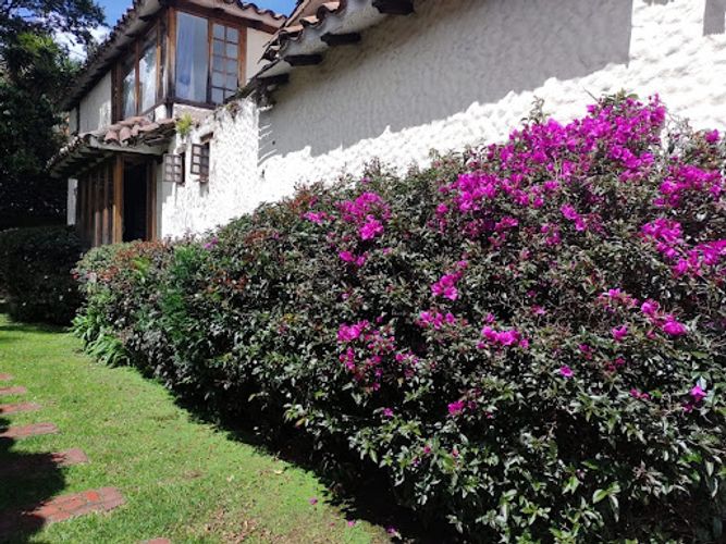 Casa de 5 alcobas en venta en Calatrava, Bogotá, 320 m² · foto 13 de 14