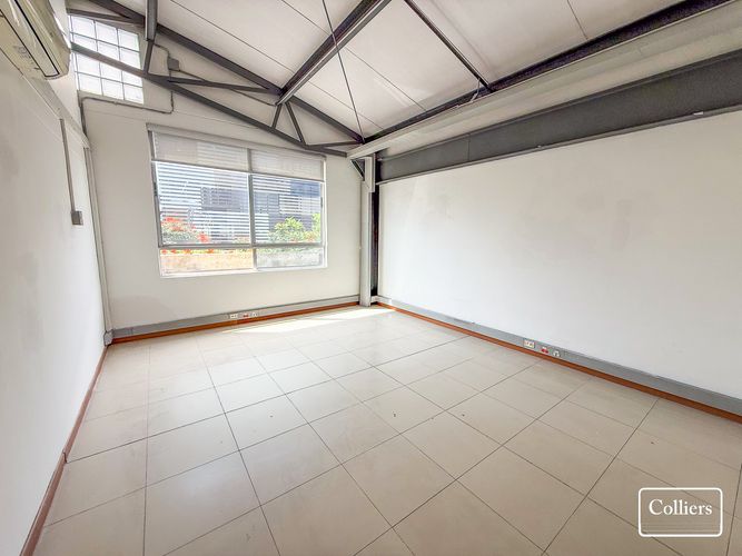 Bodega en venta en La Esmeralda, Itagüí, 2026 m² · foto 8 de 15