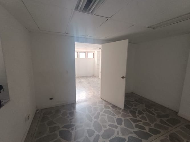 Local en venta en Prado, Medellín, 25 m² · foto 4 de 11