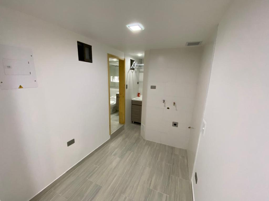 Apartamento en venta en Los Rosales, Bogotá · foto 16 de 19