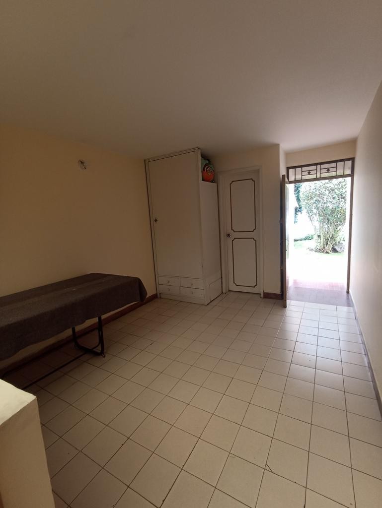 Casa en venta en Cedritos, Bogotá · foto 10 de 16