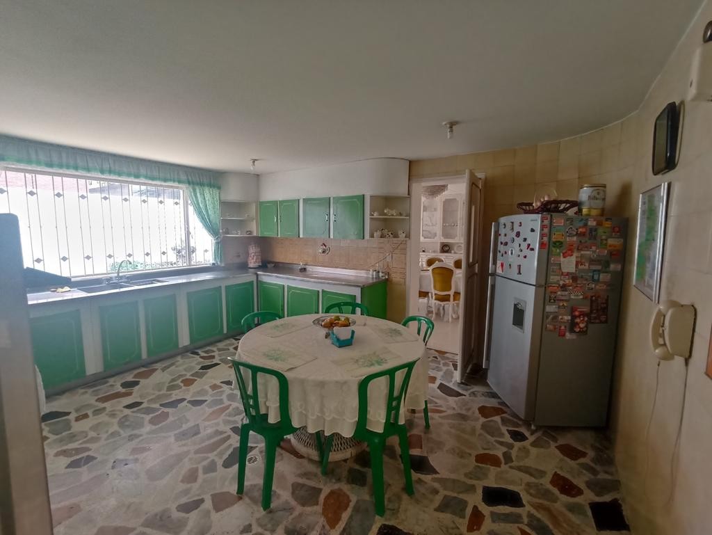 Casa en venta en Cedritos, Bogotá · foto 4 de 16