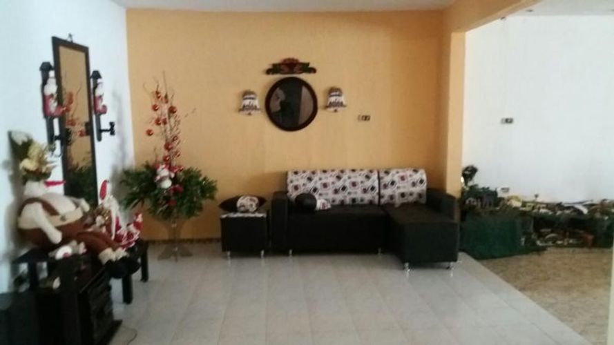 Casa de 5 alcobas en venta en El Rosario, Jamundí, 350 m² · foto 3 de 24