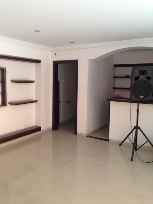 Casa de 8 alcobas en venta en El Ingenio, Cali, 1200 m² · foto 11 de 24
