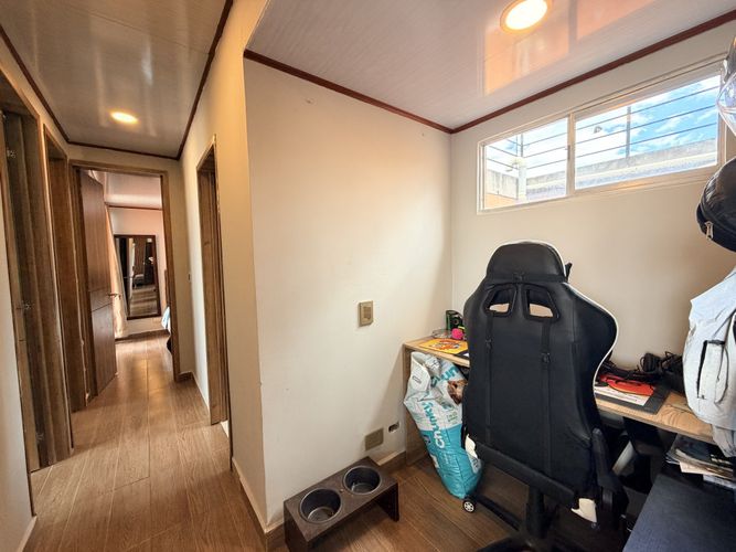 Apartamento de 3 alcobas en venta en Echavarria, Madrid, 59 m² · foto 13 de 20