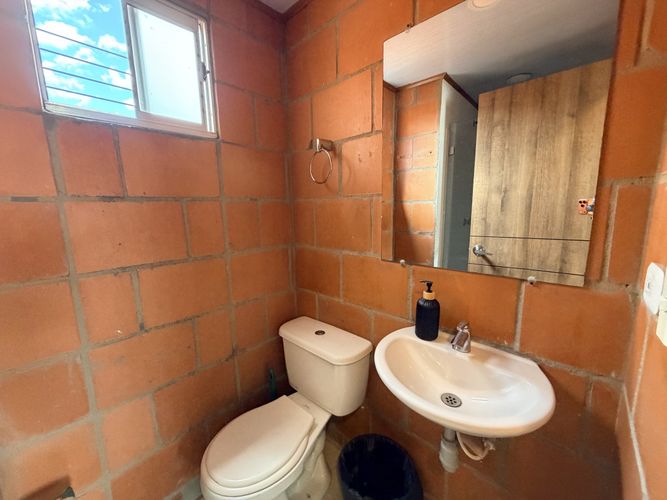 Apartamento de 3 alcobas en venta en Echavarria, Madrid, 59 m² · foto 18 de 20