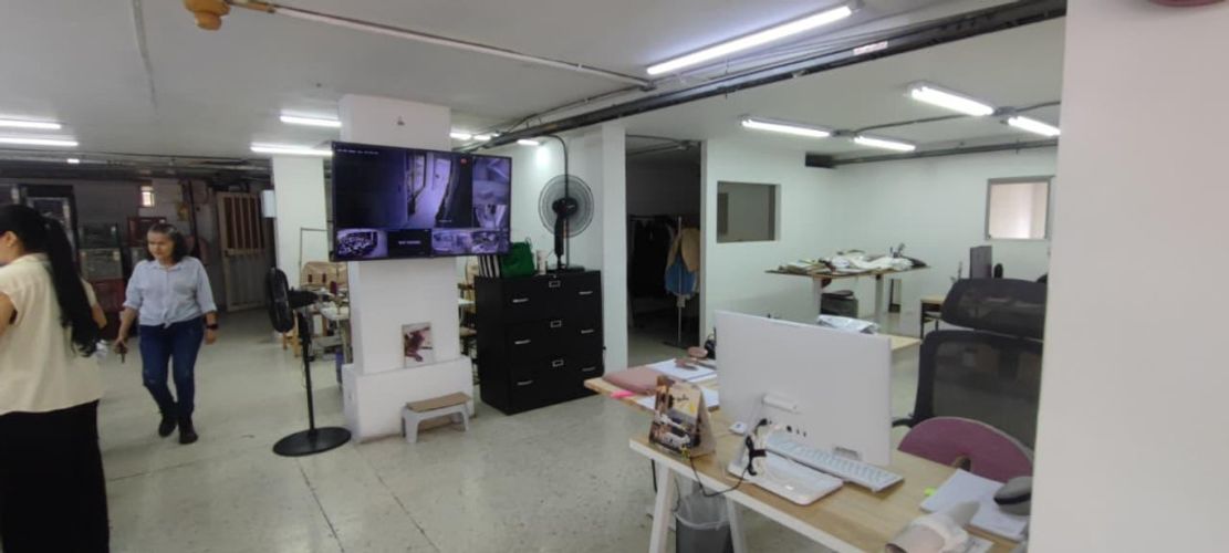 Bodega en arriendo en Colombia, Medellín, 300 m² · foto 4 de 15