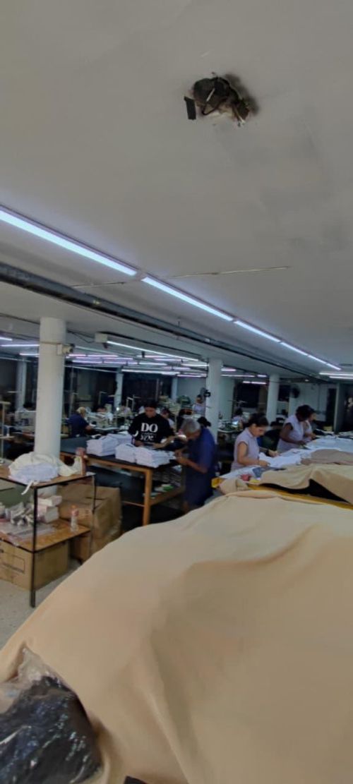 Bodega en arriendo en Colombia, Medellín, 300 m² · foto 11 de 15