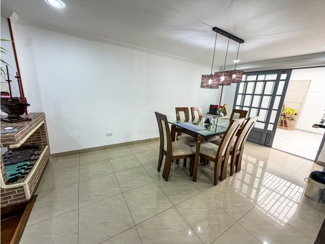 Casa en venta en Engativá, Bogotá · foto 8 de 24