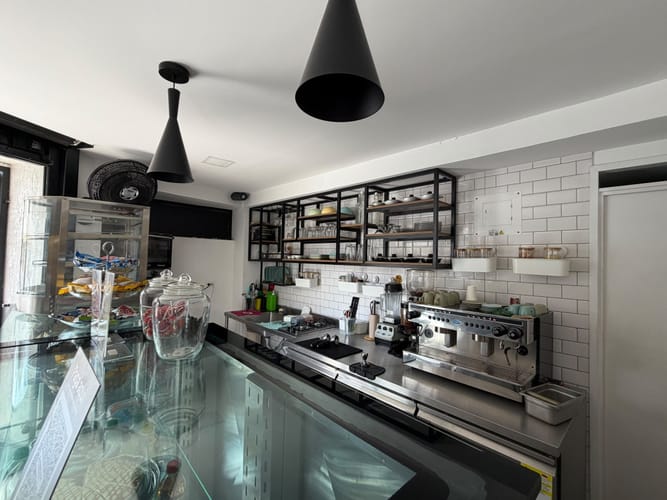 Edificio en venta en Los Libertadores, Cali, 1150 m² · foto 18 de 24