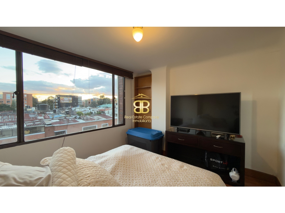 Apartamento en venta en Quinta Paredes, Bogotá · foto 8 de 20
