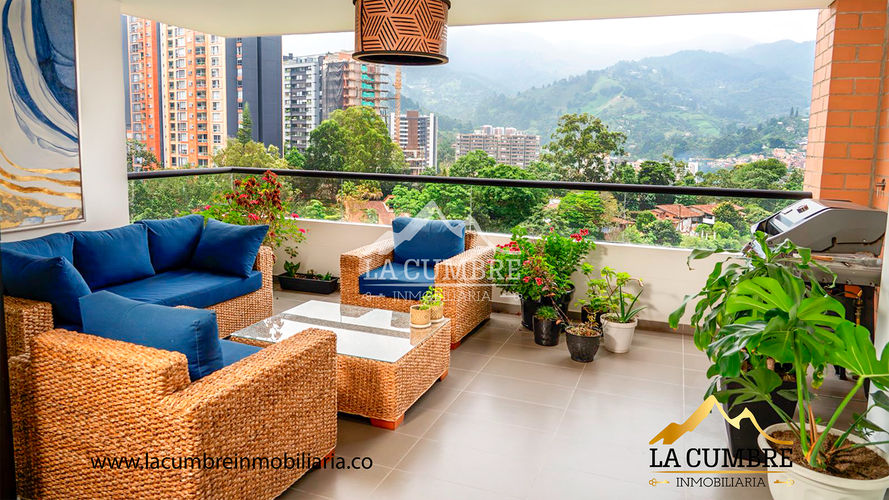 Apartamento de 3 alcobas en venta en Loma De Las Brujas, Envigado, 186 m² · foto 5 de 17