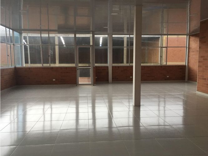 Bodega en arriendo en Cartagenita, Mosquera, 3147 m² · foto 4 de 7