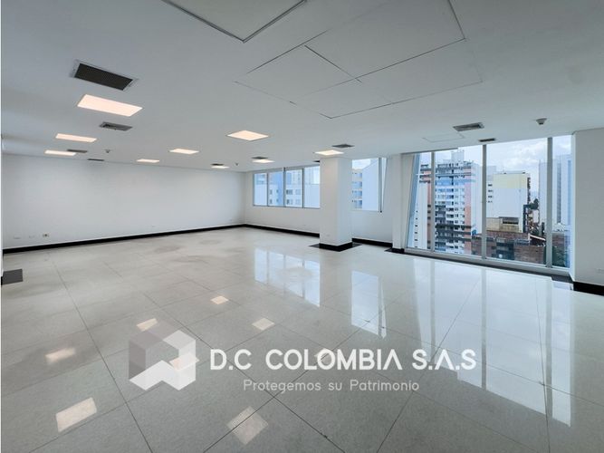 Oficina en venta en Bolivar, Bucaramanga, 168 m² · foto 5 de 13