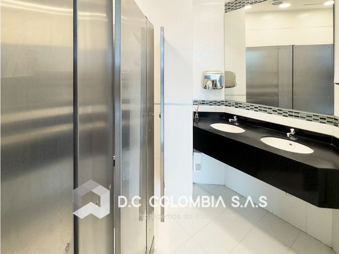 Oficina en venta en Bolivar, Bucaramanga, 168 m² · foto 10 de 13