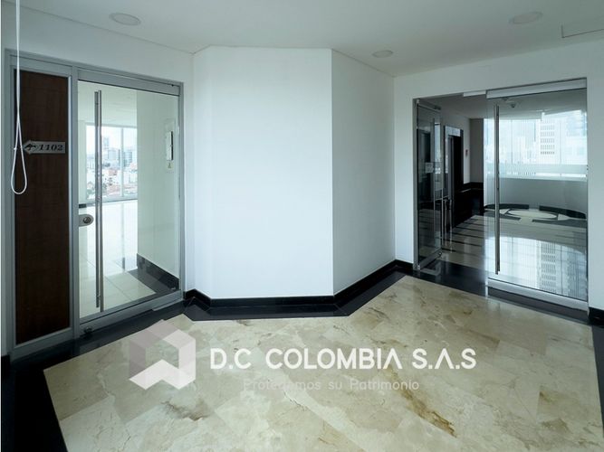Oficina en venta en Bolivar, Bucaramanga, 168 m² · foto 11 de 13