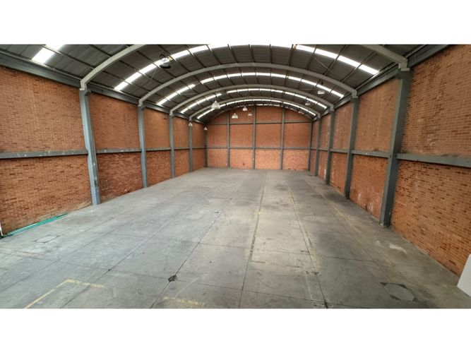 Bodega en venta en Cartagenita, Mosquera, 1430 m² · foto 3 de 17