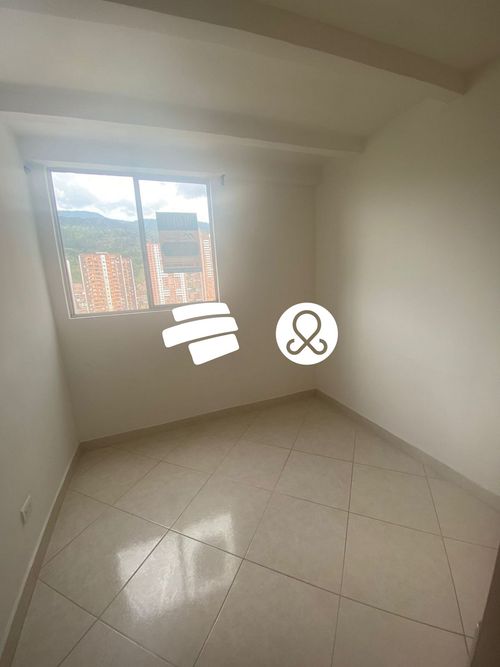 Apartamento de 3 alcobas en venta en Madera, Bello, 63 m² · foto 14 de 18