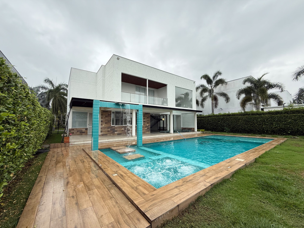 Casa en Arriendo en Pance, Cali