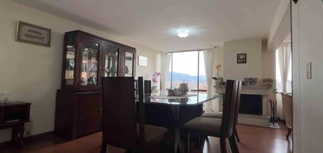 Apartamento de 4 alcobas en venta en Cedritos, Bogotá, 164 m² · foto 2 de 12