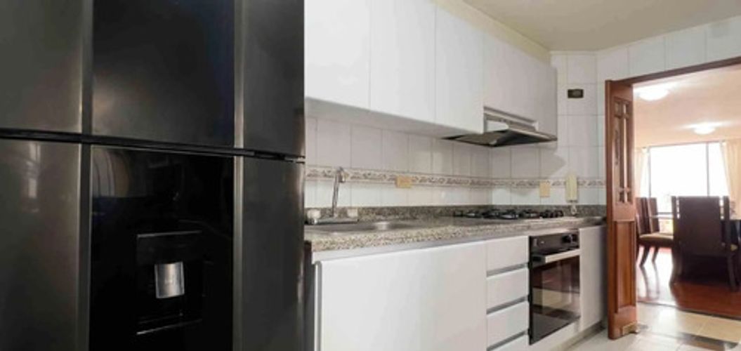 Apartamento de 4 alcobas en venta en Cedritos, Bogotá, 164 m² · foto 7 de 12